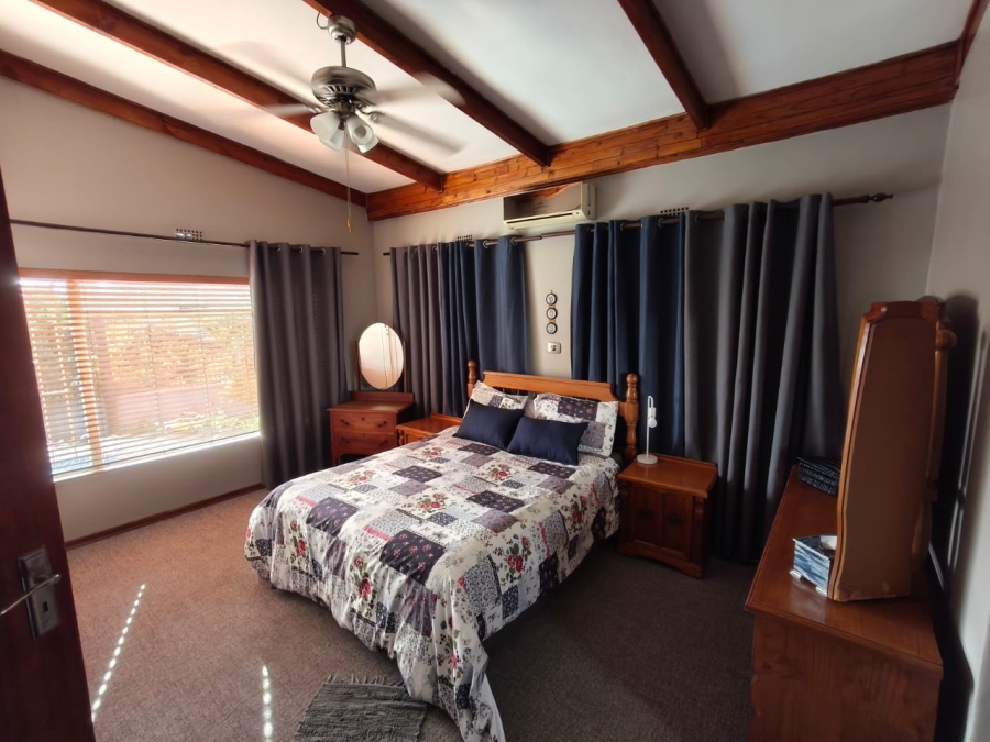 4 Bedroom Property for Sale in Cashan North West
